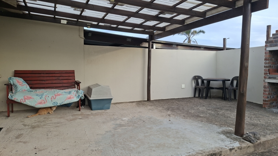 3 Bedroom Property for Sale in Gonubie Eastern Cape